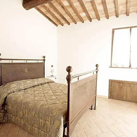 Borgo San Valentino 4*