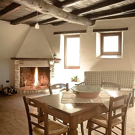 Borgo San Valentino Montefranco