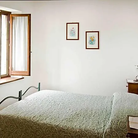 Borgo San Valentino Hotel 4*