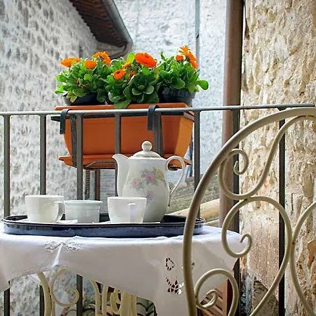 Hotel Borgo San Valentino 4*